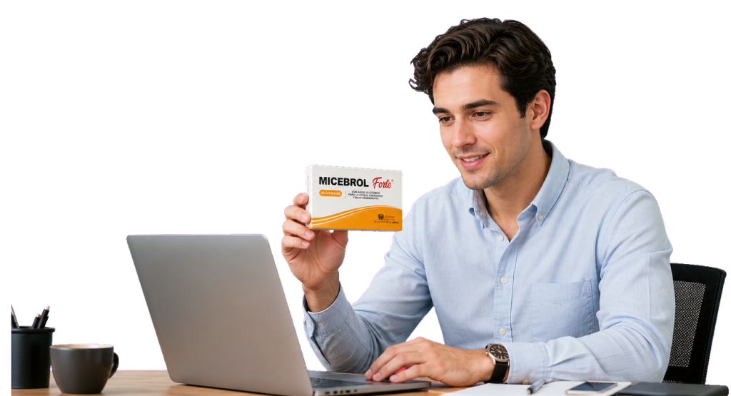 Profesional trabajando y sosteniendo Micebrol Forte